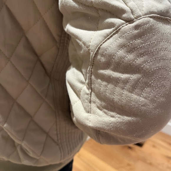 Vintage looking Bomber jkt with “ sponsor badges “ - Picture 8 of 16